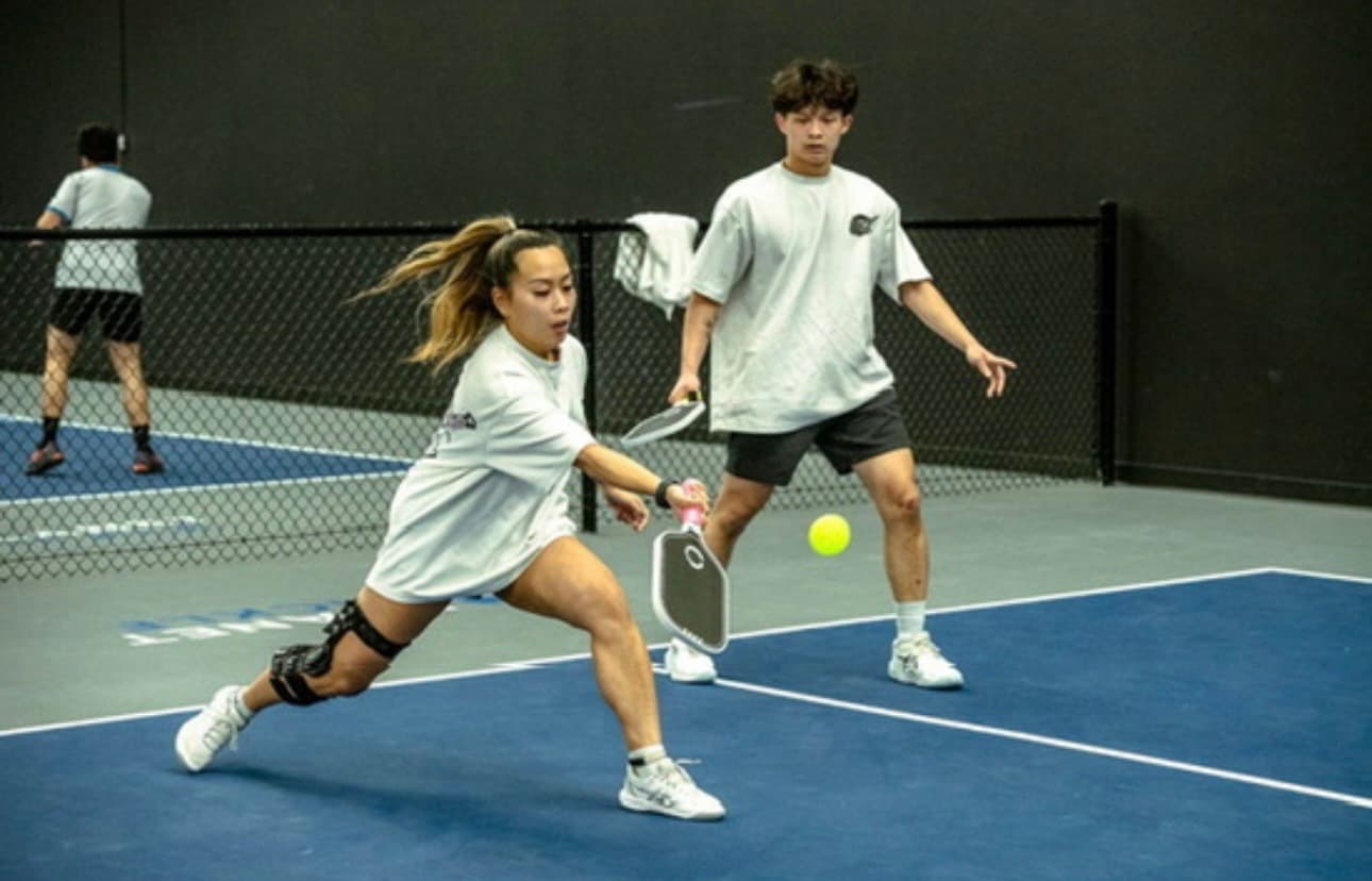 Savannah Vo playing pickleball